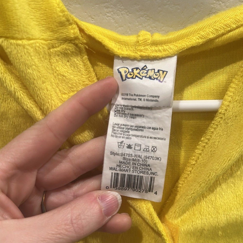 EUC Yellow Pokemon Pikachu Halloween Dress Up Costume Onesie Boys Med Size 8-10 - Picture 7 of 10